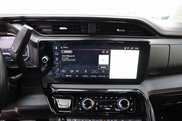 2025 GMC Sierra 3500 HD AT4