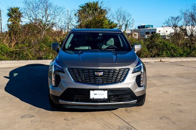 2022 Cadillac XT4 Premium Luxury