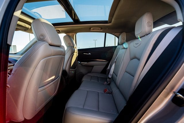 2022 Cadillac XT4 Premium Luxury