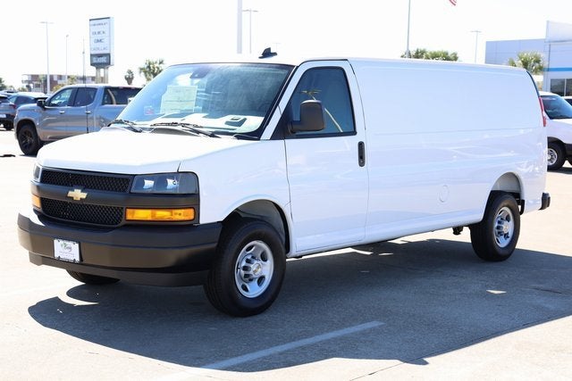 2025 Chevrolet Express Cargo 2500 WT