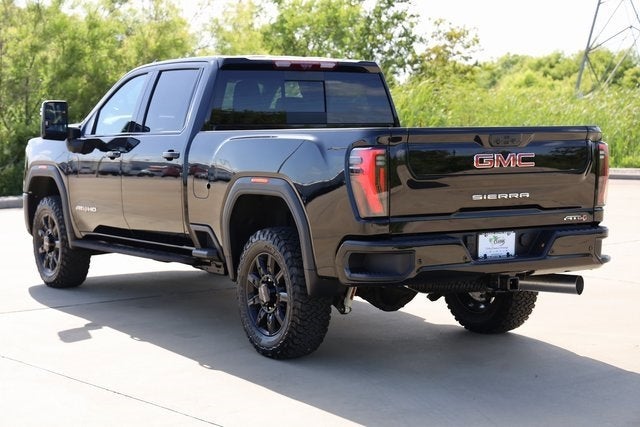 2025 GMC Sierra 2500 HD AT4