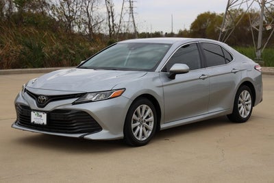 2019 Toyota Camry LE