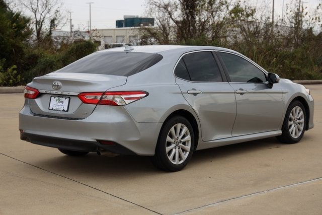 2019 Toyota Camry LE