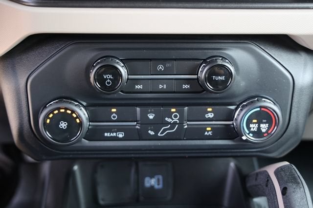 2021 Ford Bronco Base