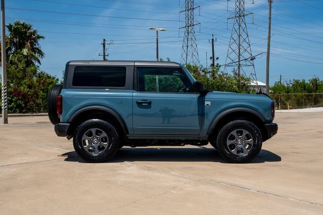 2021 Ford Bronco Base