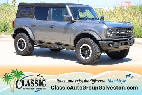 2022 Ford Bronco Base
