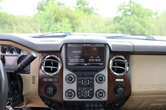 2016 Ford Super Duty F-250 SRW Lariat