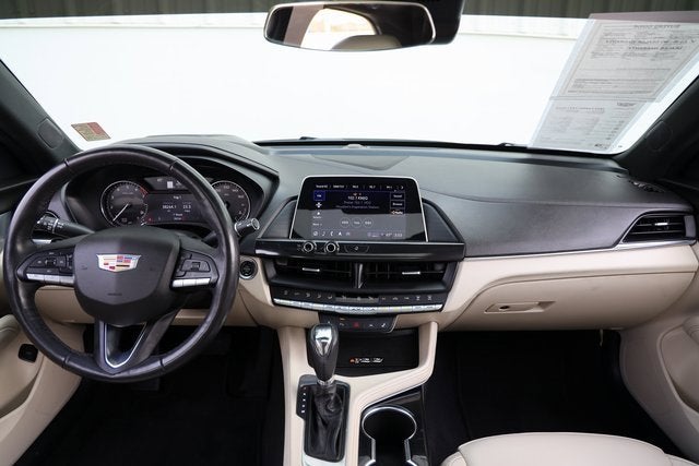 2023 Cadillac CT4 Luxury