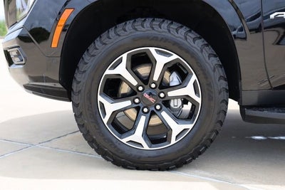 2025 GMC Yukon AT4