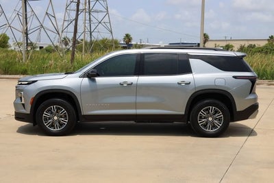 2024 Chevrolet Traverse LT