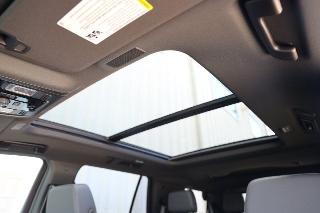 2027 Chevrolet Tahoe LT