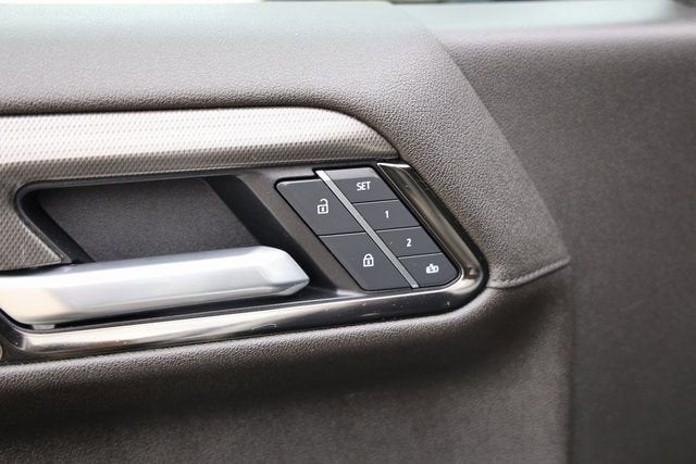 2025 GMC Sierra 3500 HD AT4