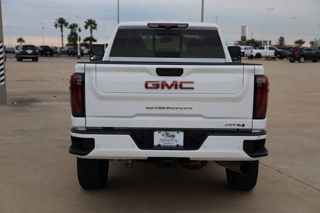 2025 GMC Sierra 3500 HD AT4