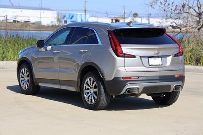 2022 Cadillac XT4 Premium Luxury