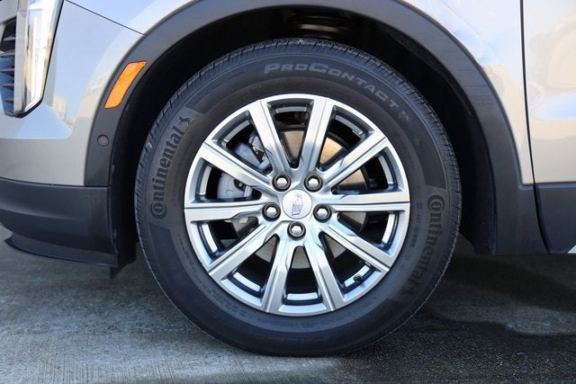 2022 Cadillac XT4 Premium Luxury