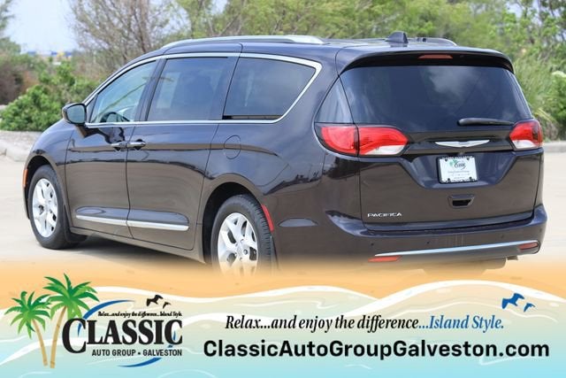 2018 Chrysler Pacifica Touring L
