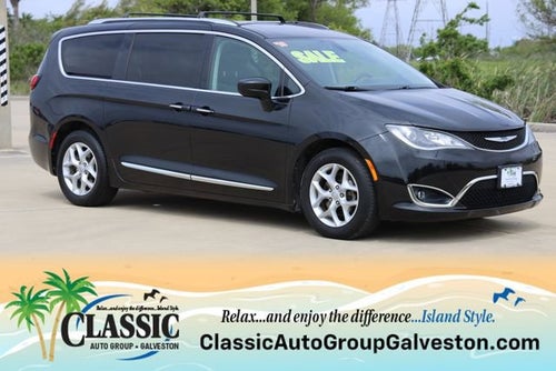 2019 Chrysler Pacifica Touring L Plus