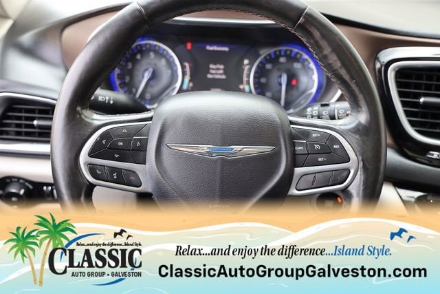 2019 Chrysler Pacifica Touring L Plus