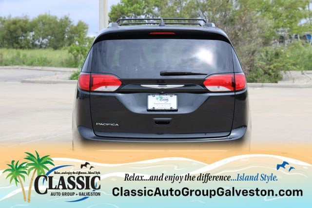 2019 Chrysler Pacifica Touring L Plus
