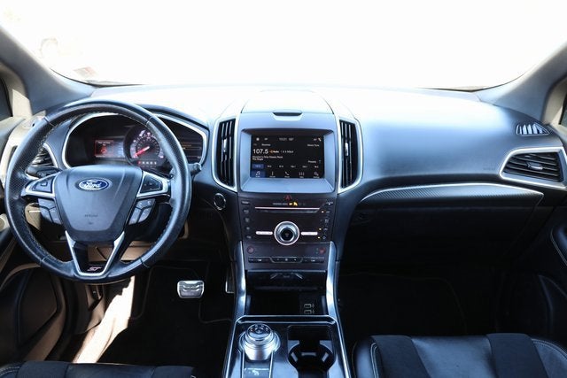 2019 Ford Edge ST