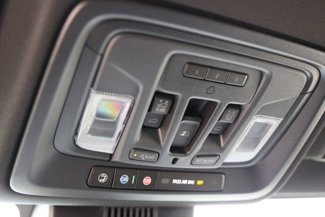 2026 Chevrolet Silverado 1500 ZR2 - Photo 25