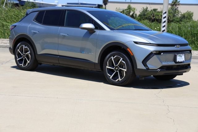 2026 Chevrolet Equinox EV 1LT FWD's photo