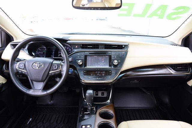 2017 Toyota Avalon Hybrid XLE Plus