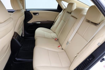 2017 Toyota Avalon Hybrid XLE Plus