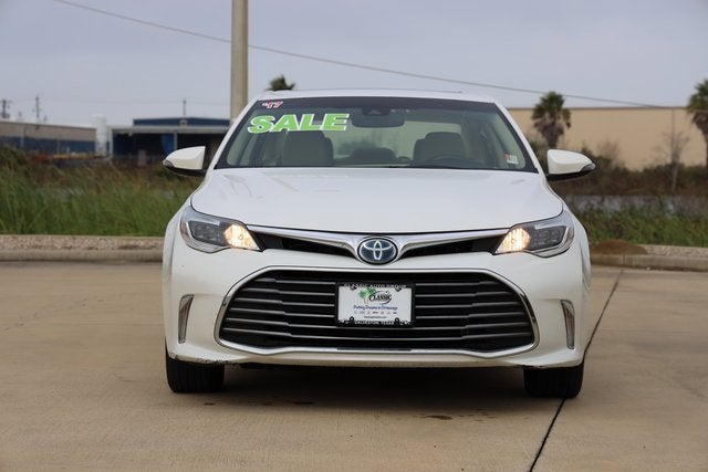 2017 Toyota Avalon Hybrid XLE Plus