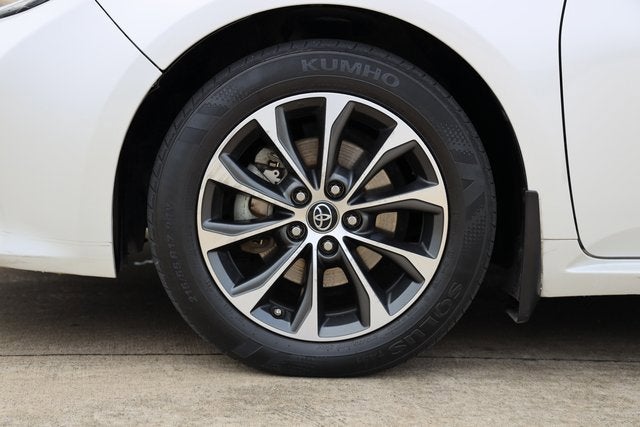 2017 Toyota Avalon Hybrid XLE Plus