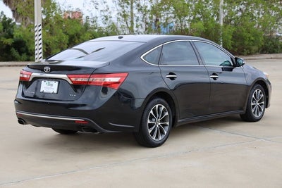 2016 Toyota Avalon Limited
