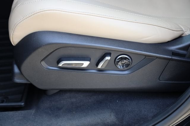 2023 Acura MDX w/Technology Package