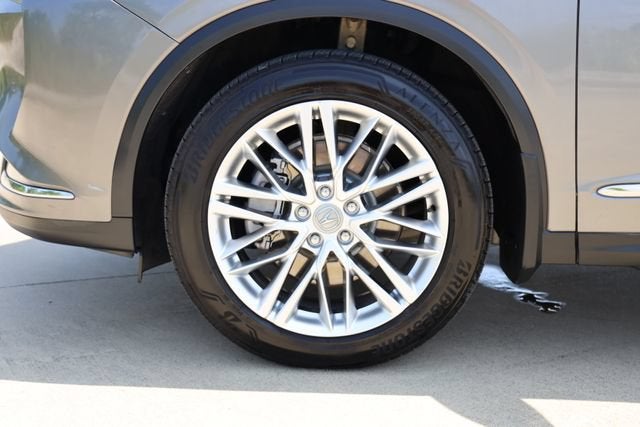 2022 Acura MDX w/Advance Package