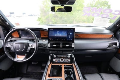 2023 Lincoln Navigator L Black Label