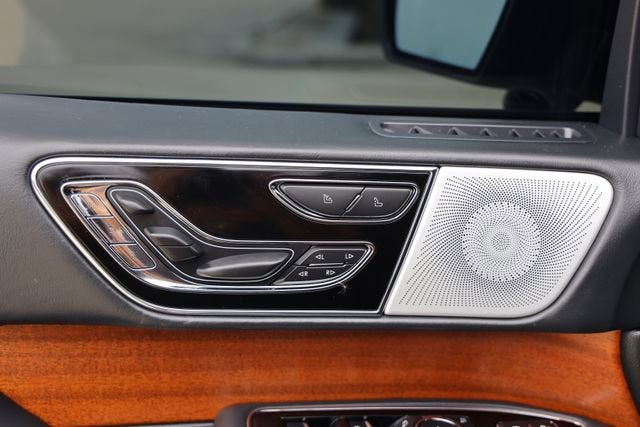 2023 Lincoln Navigator L Black Label