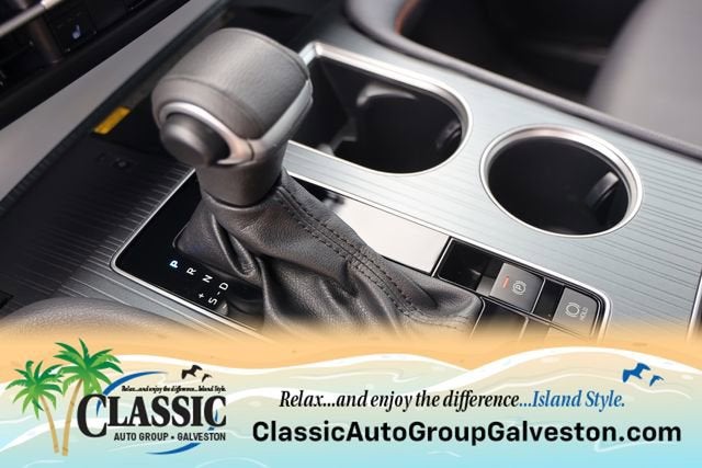 2023 Toyota Sienna XSE