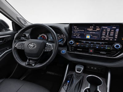 2021 Toyota Highlander Hybrid Platinum