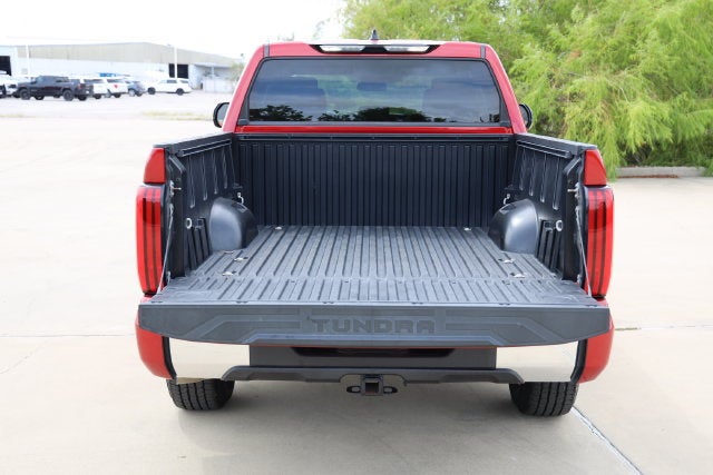 2022 Toyota Tundra 4WD SR5