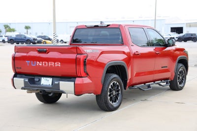 2022 Toyota Tundra 4WD SR5