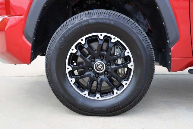 2022 Toyota Tundra 4WD SR5