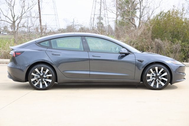 2025 Tesla Model 3 Long Range
