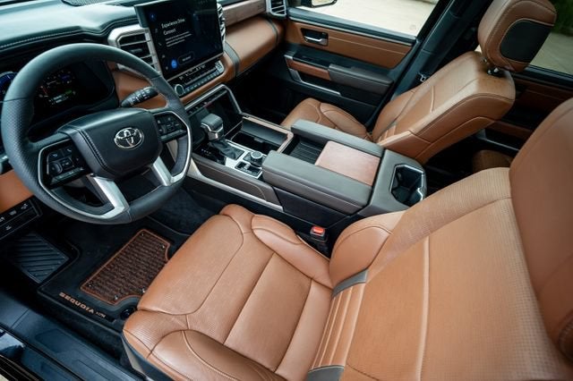 2025 Toyota Sequoia SR5