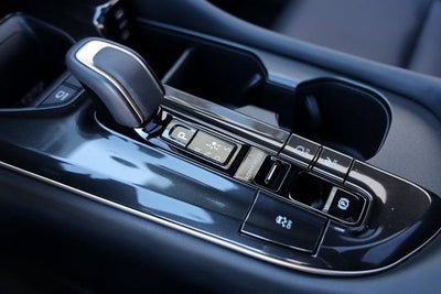 2025 Toyota Crown Signia XLE