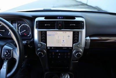 2020 Toyota 4Runner SR5