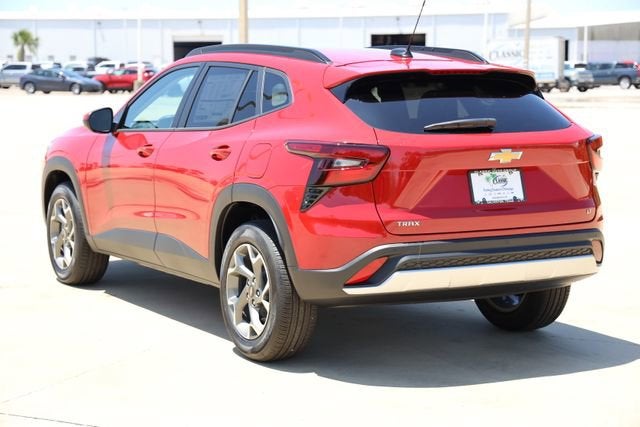 2026 Chevrolet Trax LT - Photo 6