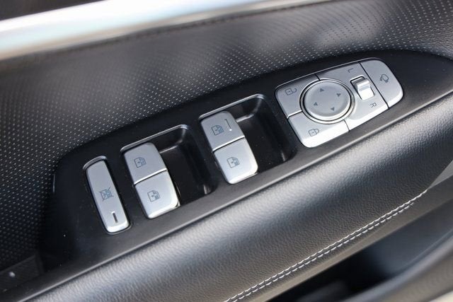 2020 Genesis G70 2.0T