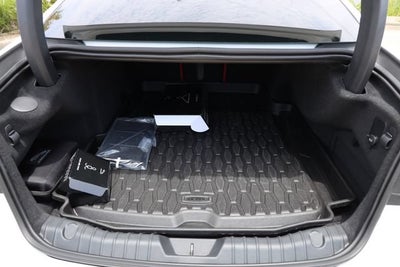 2024 Jaguar XF R-Dynamic SE