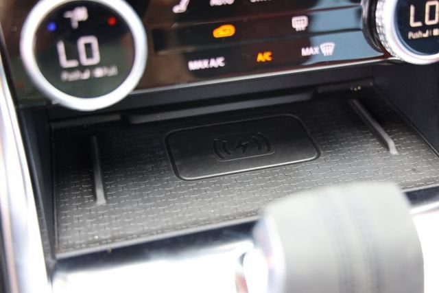 2024 Jaguar XF R-Dynamic SE