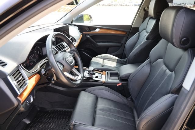 2022 Audi Q5 S line Premium Plus