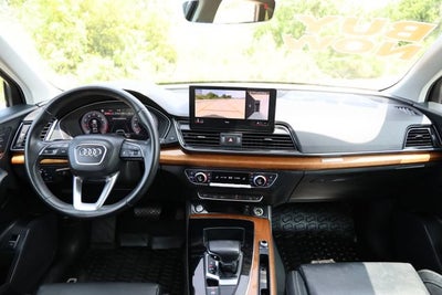 2022 Audi Q5 S line Premium Plus